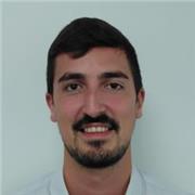 Soy muy flexible y polivalente. Hablo perfectamente catalán, castellano e inglés. Soy graduado en Física y con un Máster de Matematicas Financieras. Mi foco principal sería enseñar matemáticas y física pero podría enseñar también otras materias como catal